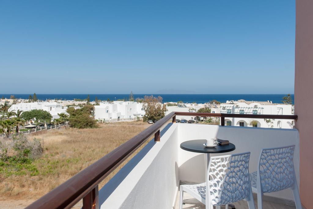 Selini Ηotel Kamári Dış mekan fotoğraf